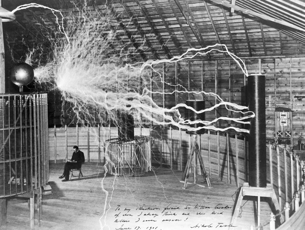 De “Magnifying Transmitter” van Nicola Tesla